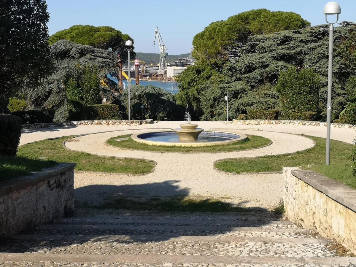 Apartman Monte Zaro Park PUY Exterior foto